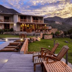 gocta-andes-logde-300x300